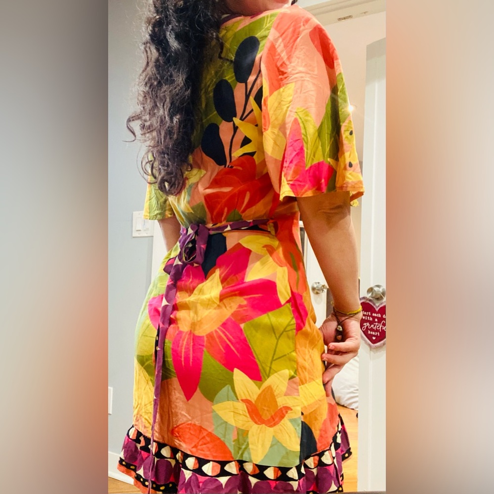 Farm Rio - mini dress - size small - Picture 2 of 7